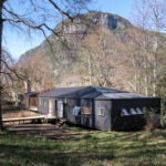 Casa diseñada con paneles sip en la región de los lagos